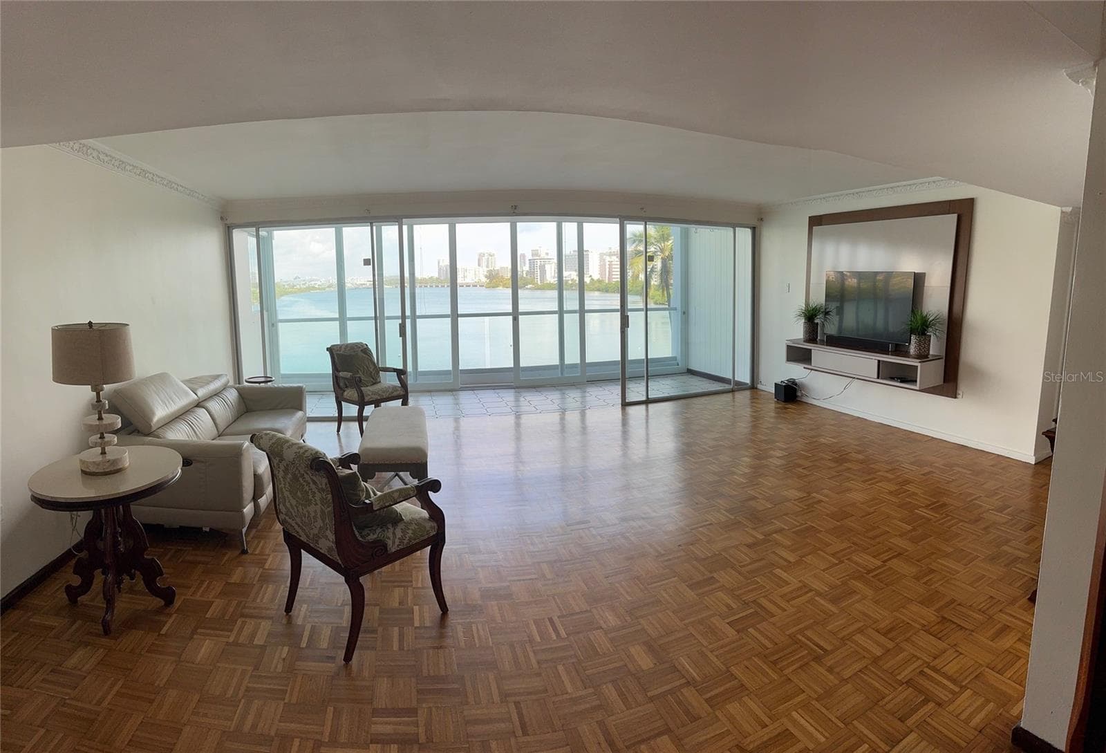 Laguna Terrace